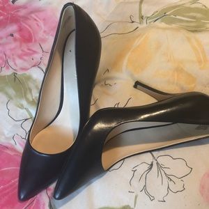 Navy blue heel (Nine West)